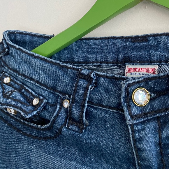 True Religion Woman’s Straight Leg Diamond accents - Picture 1 of 6